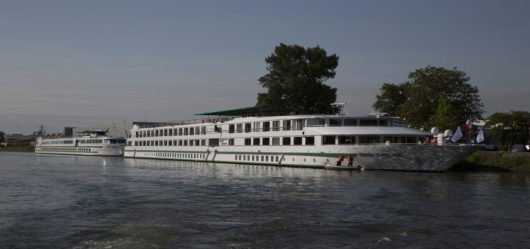 rhine boat tour strasbourg